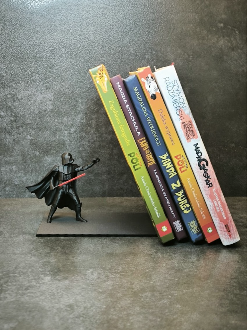 Star Wars Bookend Darth Vader | Book Holder Decor | Unique Gift for Him | Bookshelf Decor | 3D Printed Sci-Fi Home Office Decor