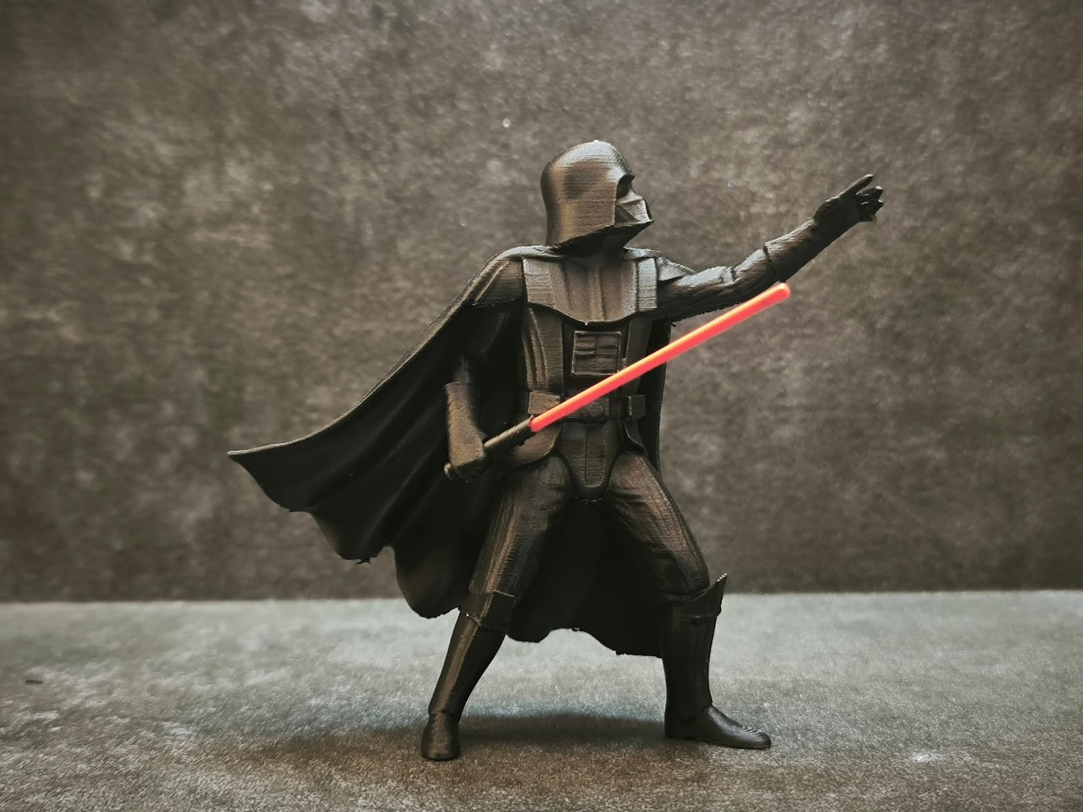 Star Wars Bookend Darth Vader | Book Holder Decor | Unique Gift for Him | Bookshelf Decor | 3D Printed Sci-Fi Home Office Decor